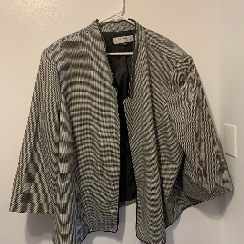 Tahari Blazer 24w Plus Size